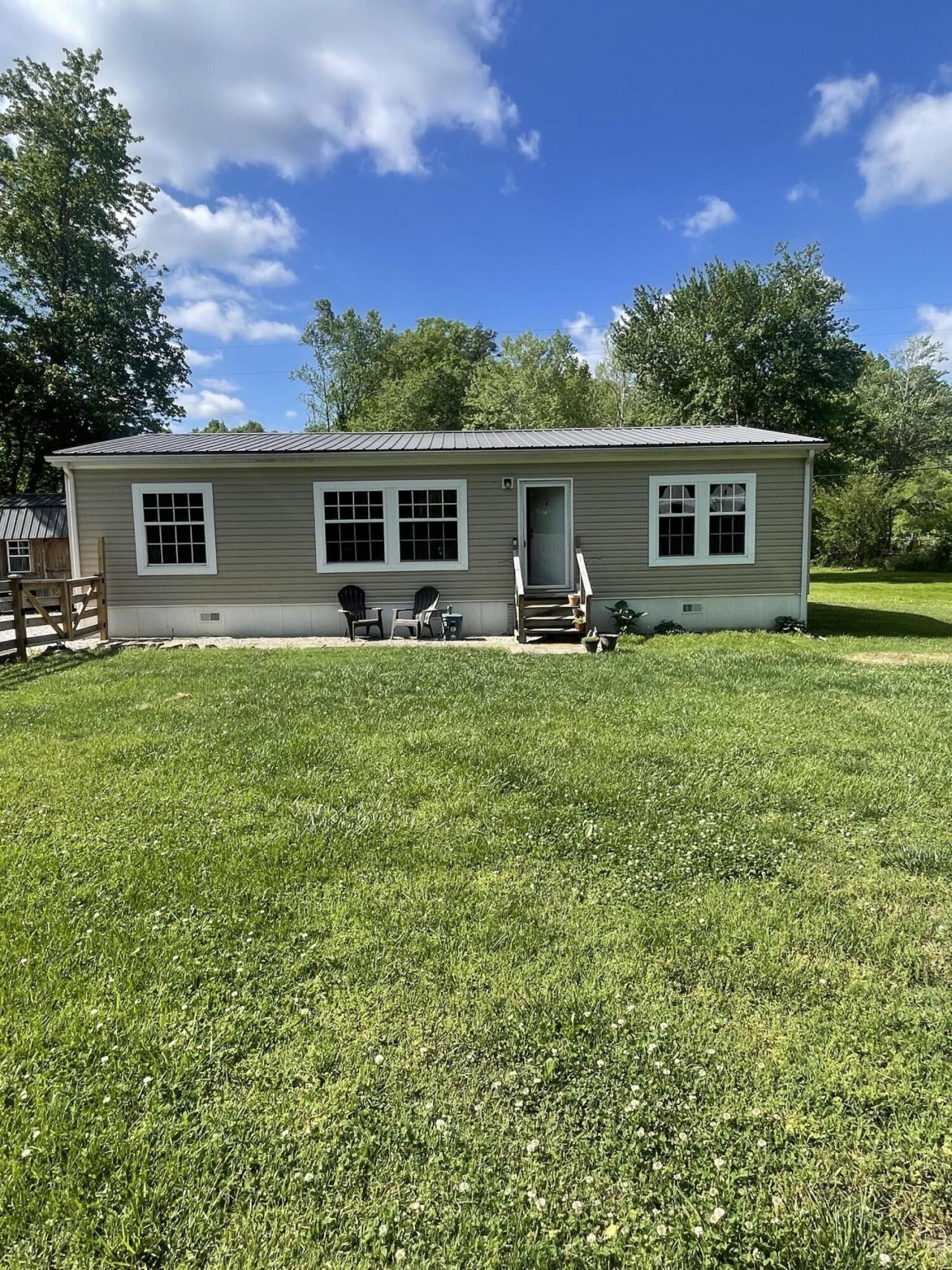 161 Hyde Park Lane, Corbin, KY 40701 Main Photo