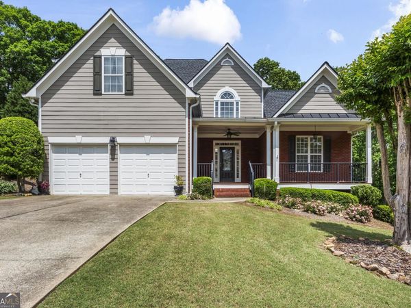 214 Woodview Lane, Woodstock, GA 30188