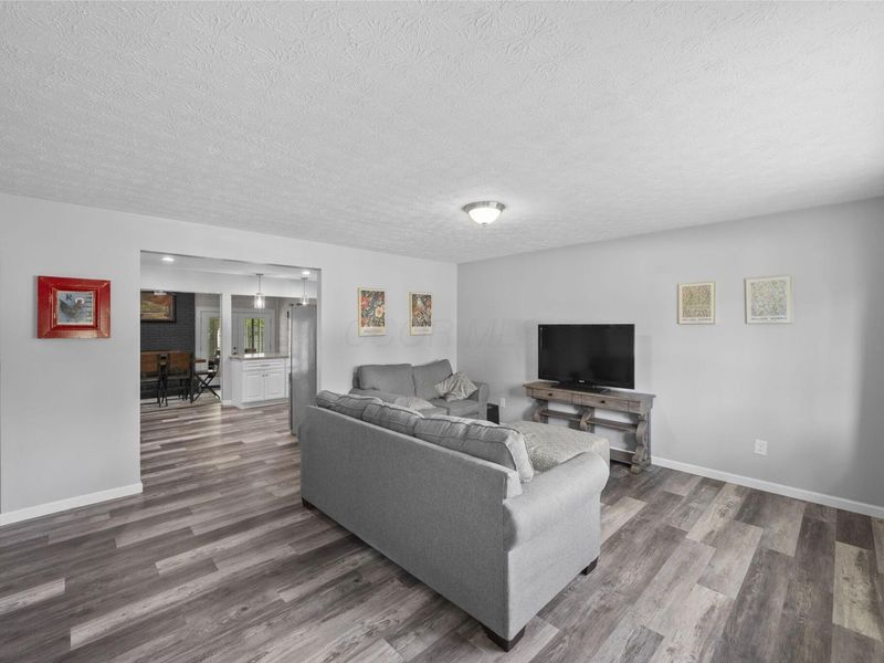 185 Greenlake Street, Galloway, OH 43119 Photo 13