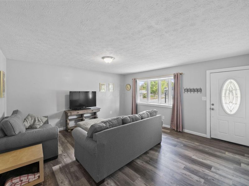 185 Greenlake Street, Galloway, OH 43119 Photo 15
