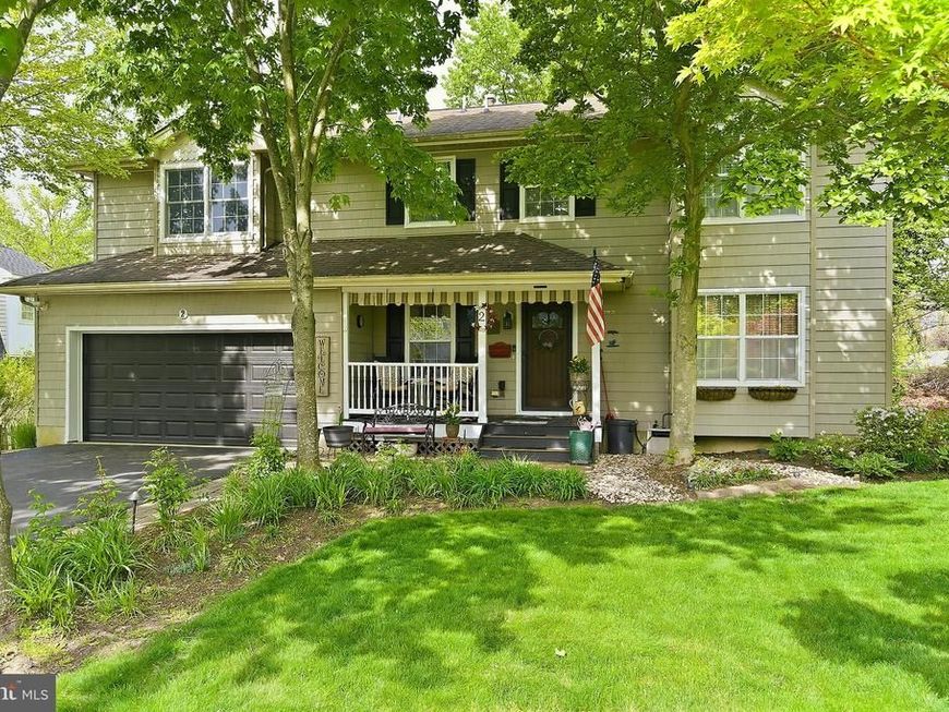 2 Maiden Lane, Toms River, NJ 08753 Main Photo
