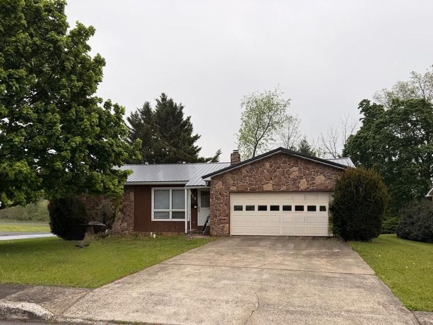 534 N 5th St , Mc Connellsburg, PA 17233 Main Photo