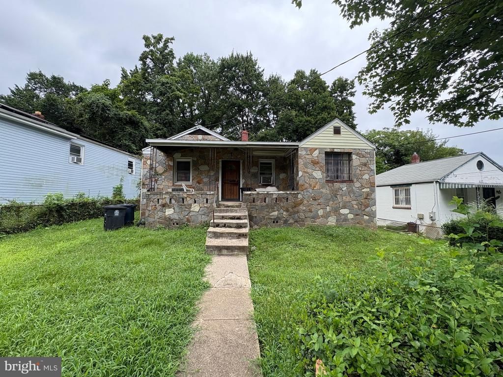 1314 Farmingdale Avenue , Capitol Heights, MD 20743 Main Photo