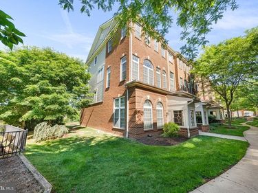 4431 B EASTWICK COURT, FAIRFAX, VA 22033
