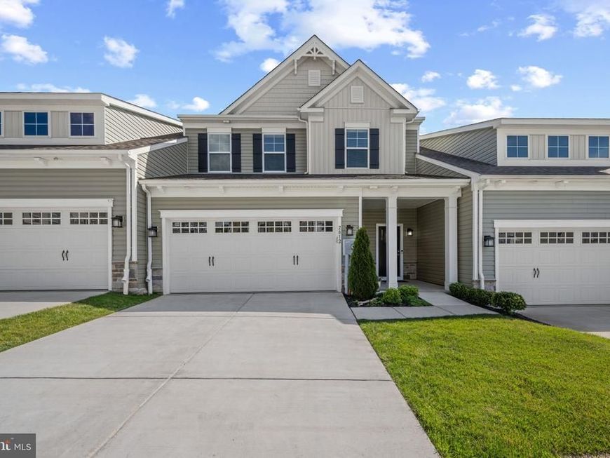 2812 Town View Circle, New Windsor, MD 21776 Main Photo