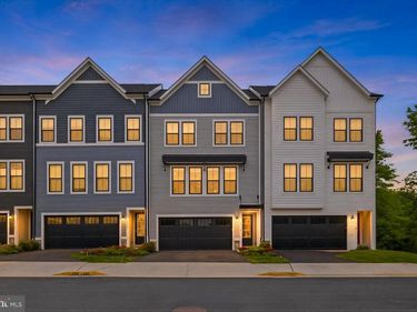 42182 BERRIER FARMS TERRACE, CHANTILLY, VA 20152