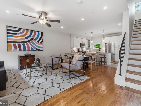 7006 PIPERS GLEN WAY, PHILADELPHIA, PA 19119