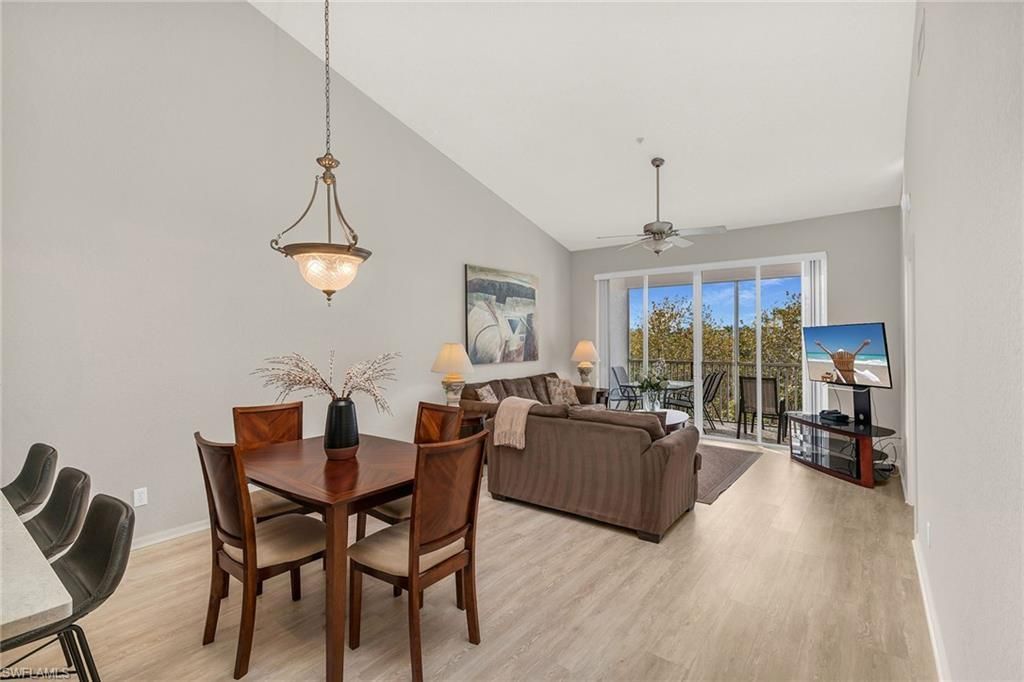 8335 Whisper Trace Way, Unit 205, Naples, FL 34114 Photo