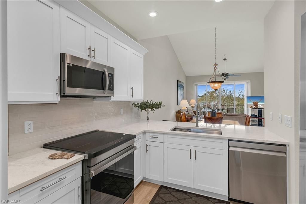 8335 Whisper Trace Way, Unit 205, Naples, FL 34114 Photo