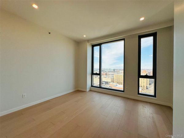 3532 Leavitt Street , Unit 11i, Flushing, NY 11354