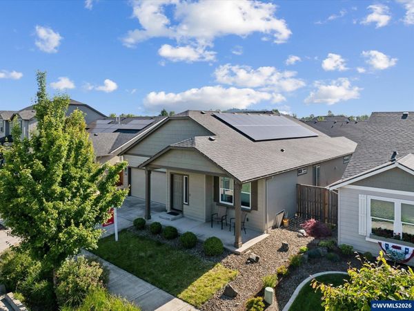 559 SE Casting St, Albany, OR 97322