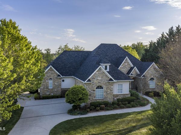 105 Strawberry Field Drive, Johnson City, TN 37604