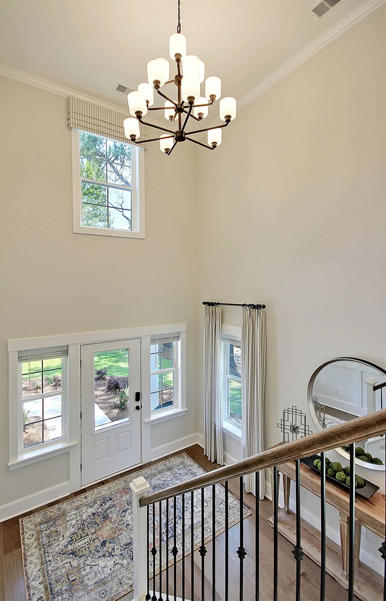 6192 Zoe Way Photo 4
