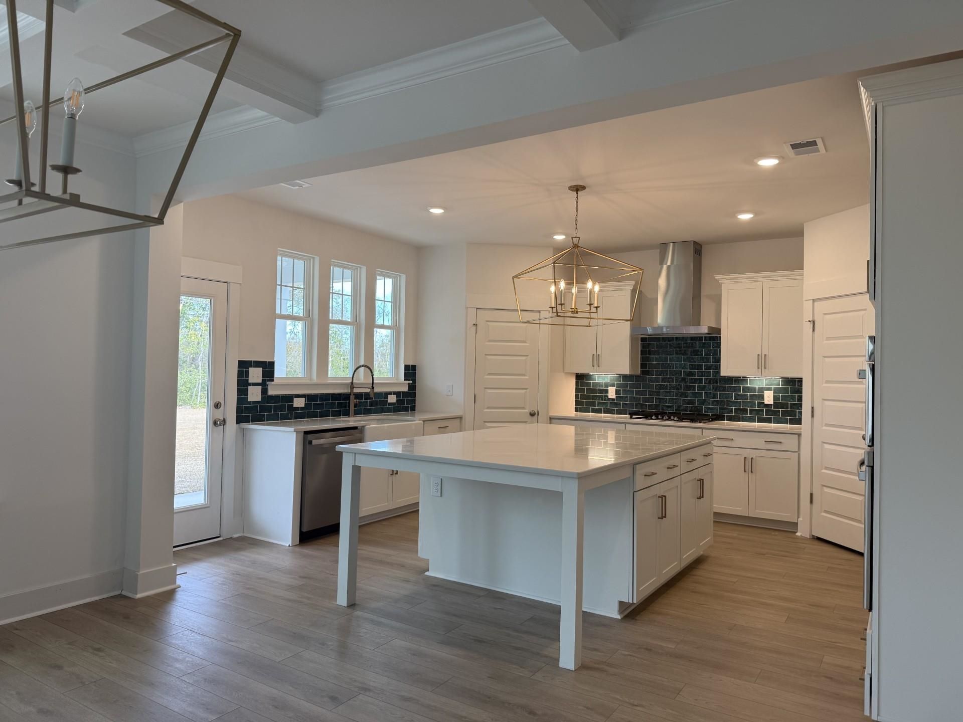 6192 Zoe Way Photo 9