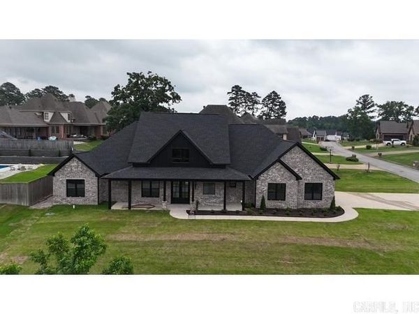 137 Arlington Park Terrace, Hot Springs, AR 71901
