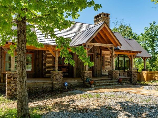 425 Barnhardt Road, Timbo, AR 72680