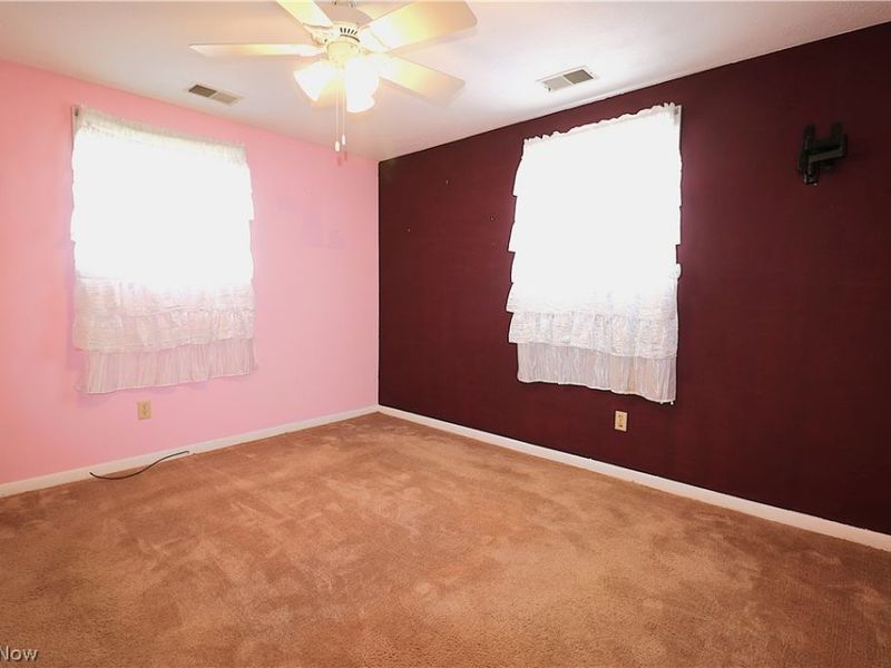 28 Valley Park Drive, Norwalk, OH 44857 Photo 9