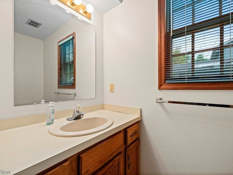 314 Greenwood Court, Elyria, OH 44035 Photo 30