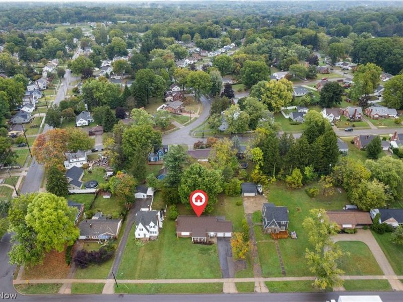 1720 Lincoln Way E, Massillon, OH 44646 Photo 2