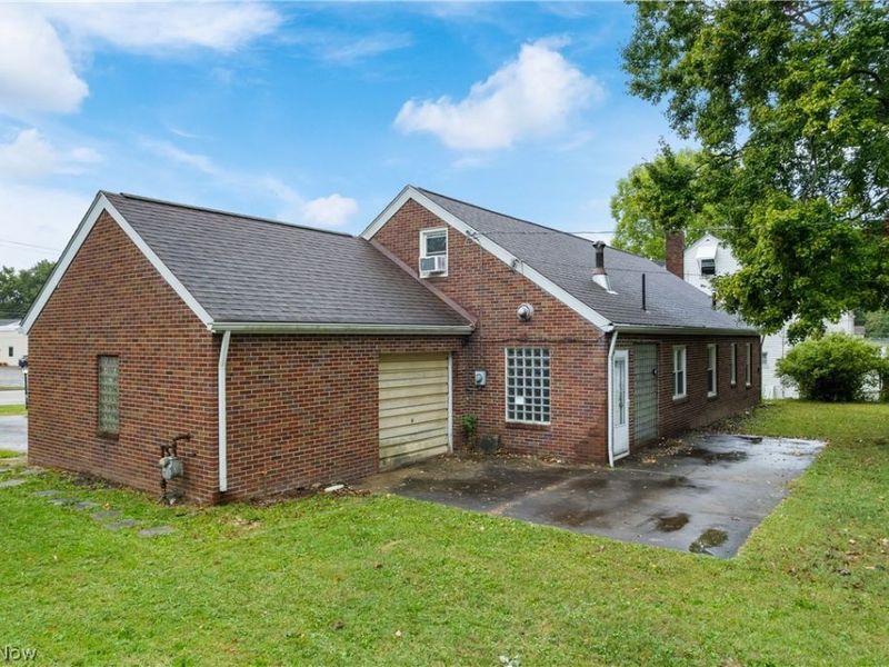 1720 Lincoln Way E, Massillon, OH 44646 Photo 28