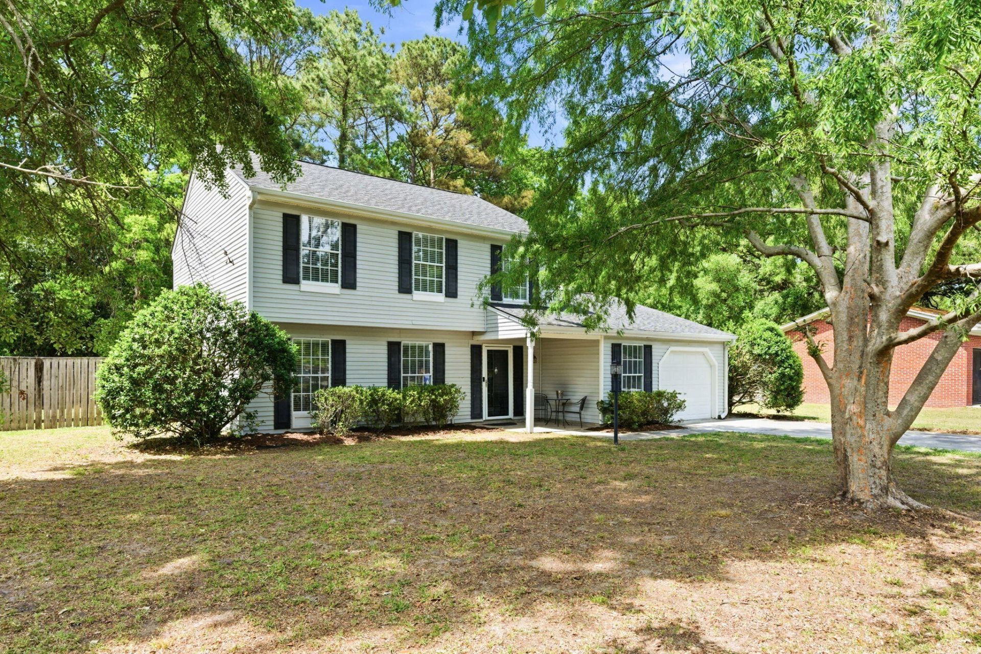 2143 Pinehurst Avenue Photo 30