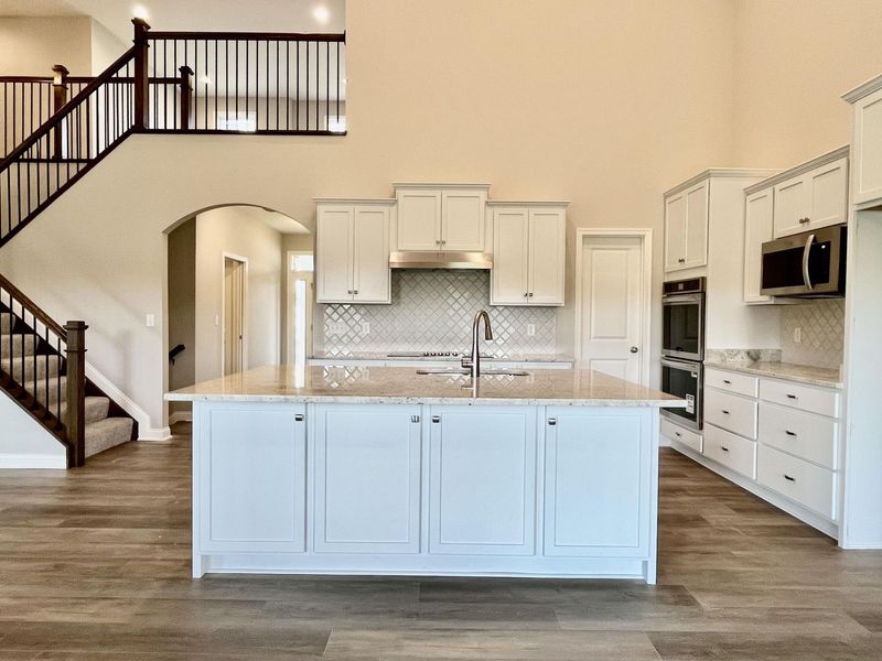 2221 Shay Court, Union, KY 41091 Photo 4