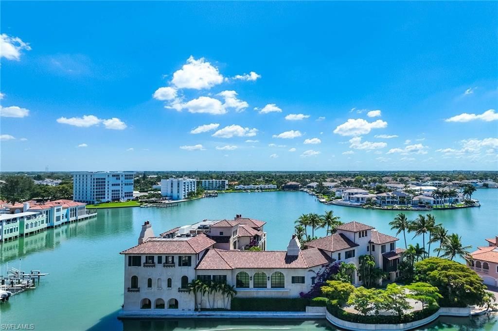 4031 Gulf Shore Blvd N, Unit 55, Naples, FL 34103 Photo
