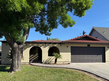 1950 Blue Spruce Dr, Oakdale, CA 95361 Photo
