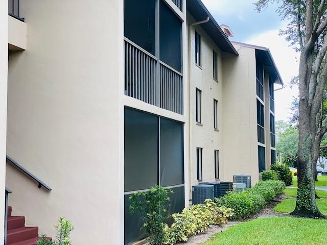 202 Foxtail Drive, Unit F1, Greenacres, FL 33415 Photo