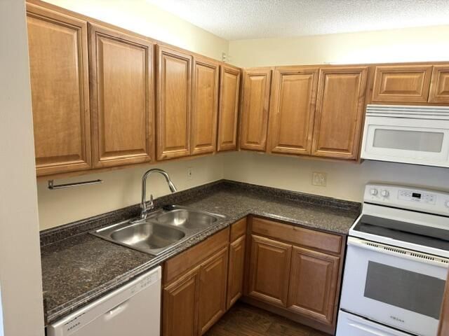 202 Foxtail Drive, Unit F1, Greenacres, FL 33415 Photo