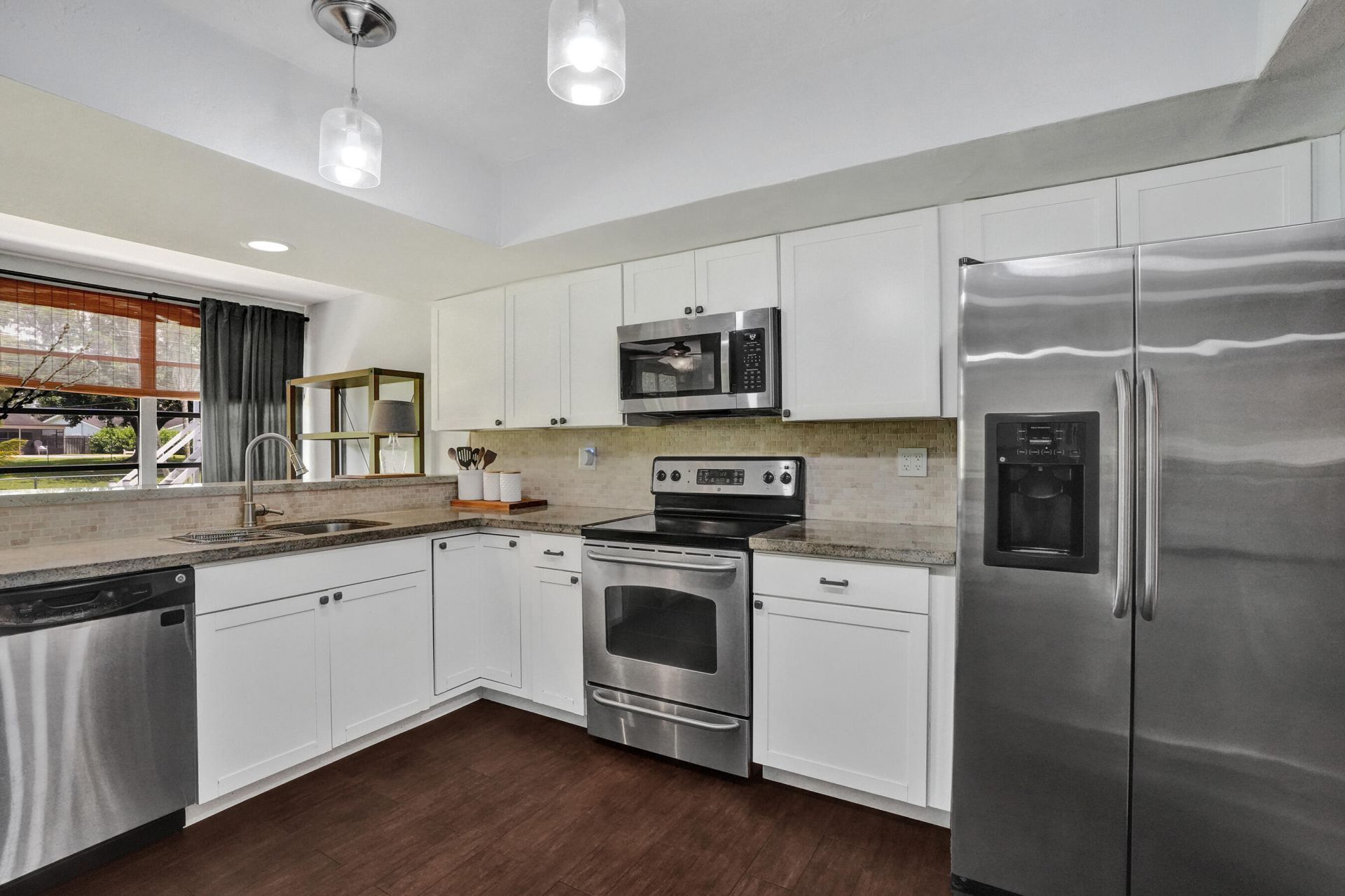 5072 SW 88th Terrace, Cooper City, FL 33328 Photo