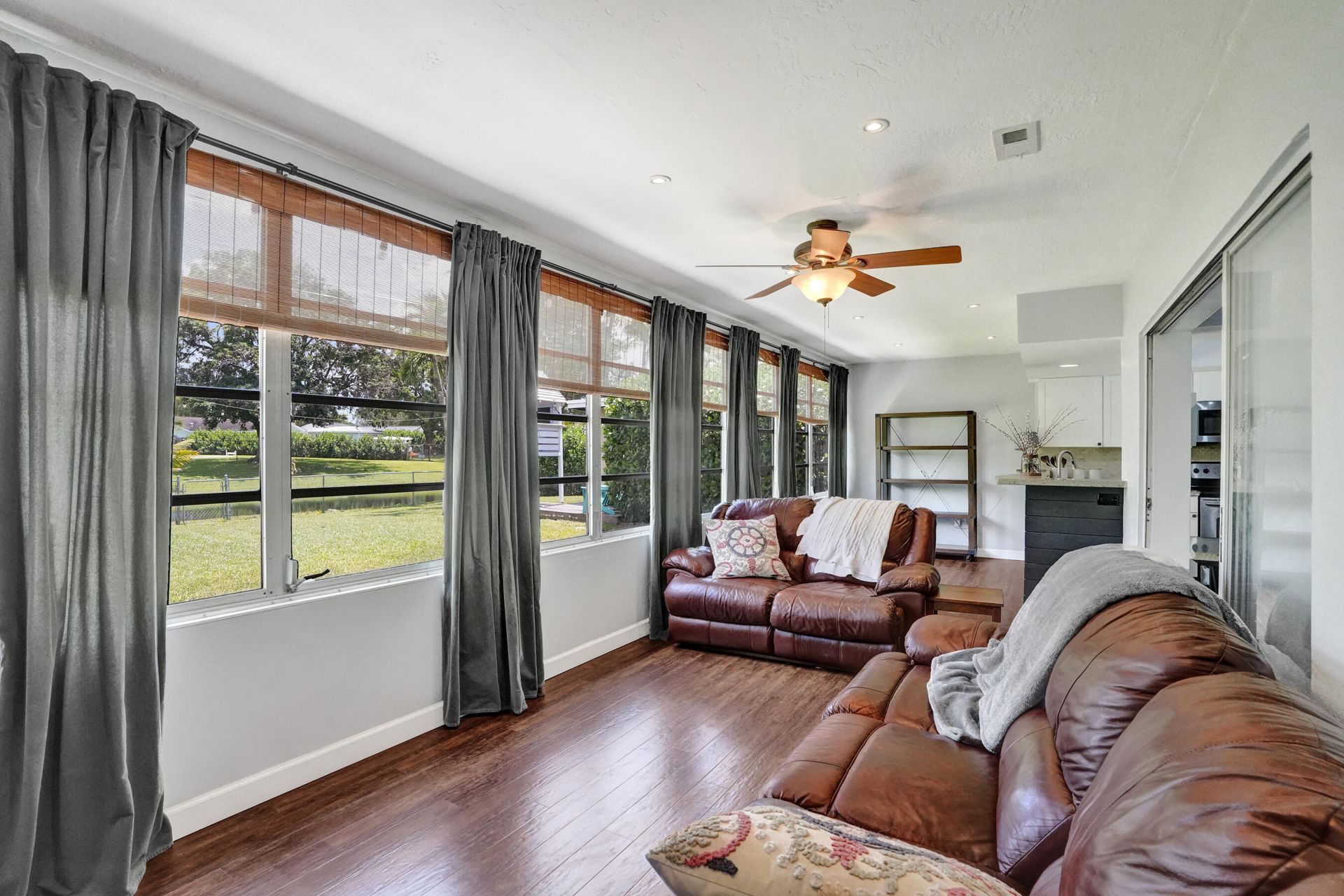 5072 SW 88th Terrace, Cooper City, FL 33328 Photo