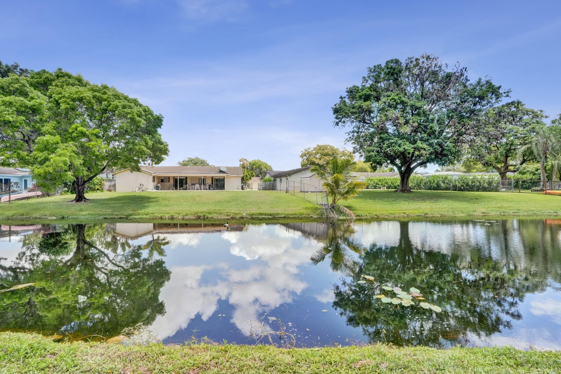 5072 SW 88th Terrace, Cooper City, FL 33328 Photo