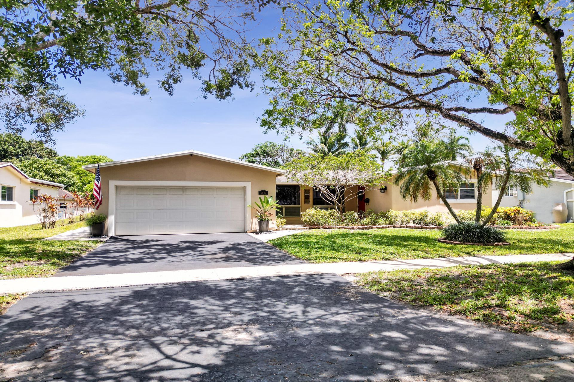 5072 SW 88th Terrace, Cooper City, FL 33328 Photo