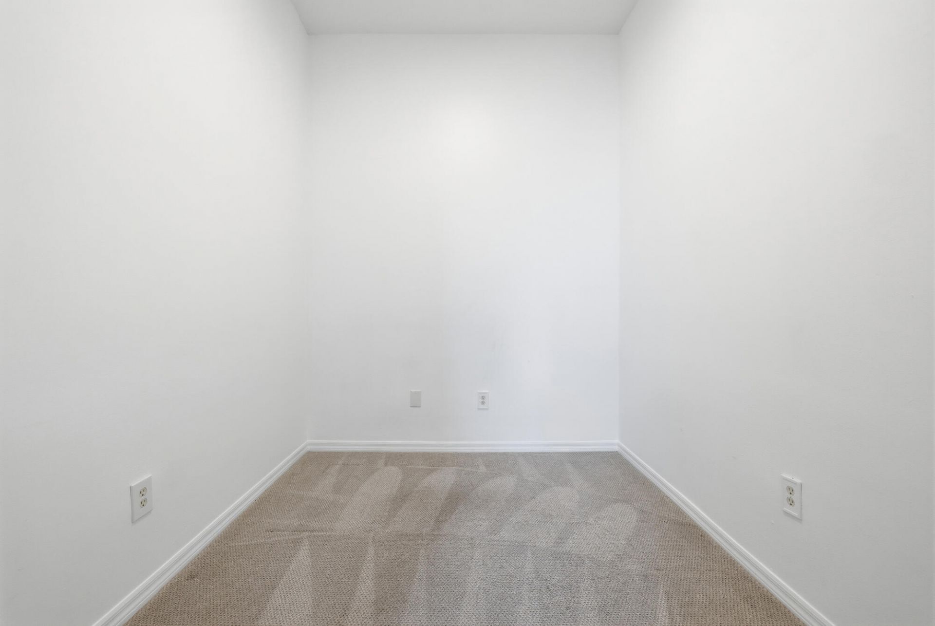 600 S Dixie Highway, Unit 401, West Palm Beach, FL 33401 Photo