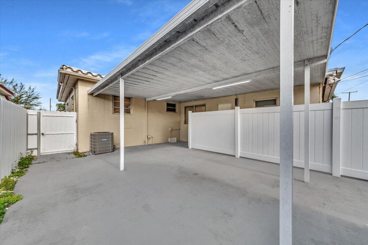 4719 E 8th Court, Hialeah, FL 33013 Photo