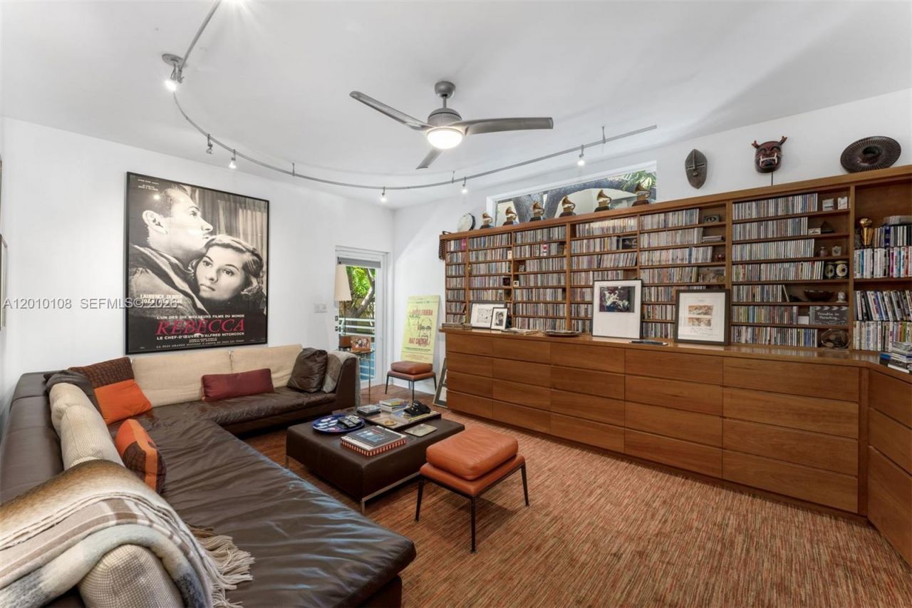 690 Warren Ln , Key Biscayne, FL 33149 Photo
