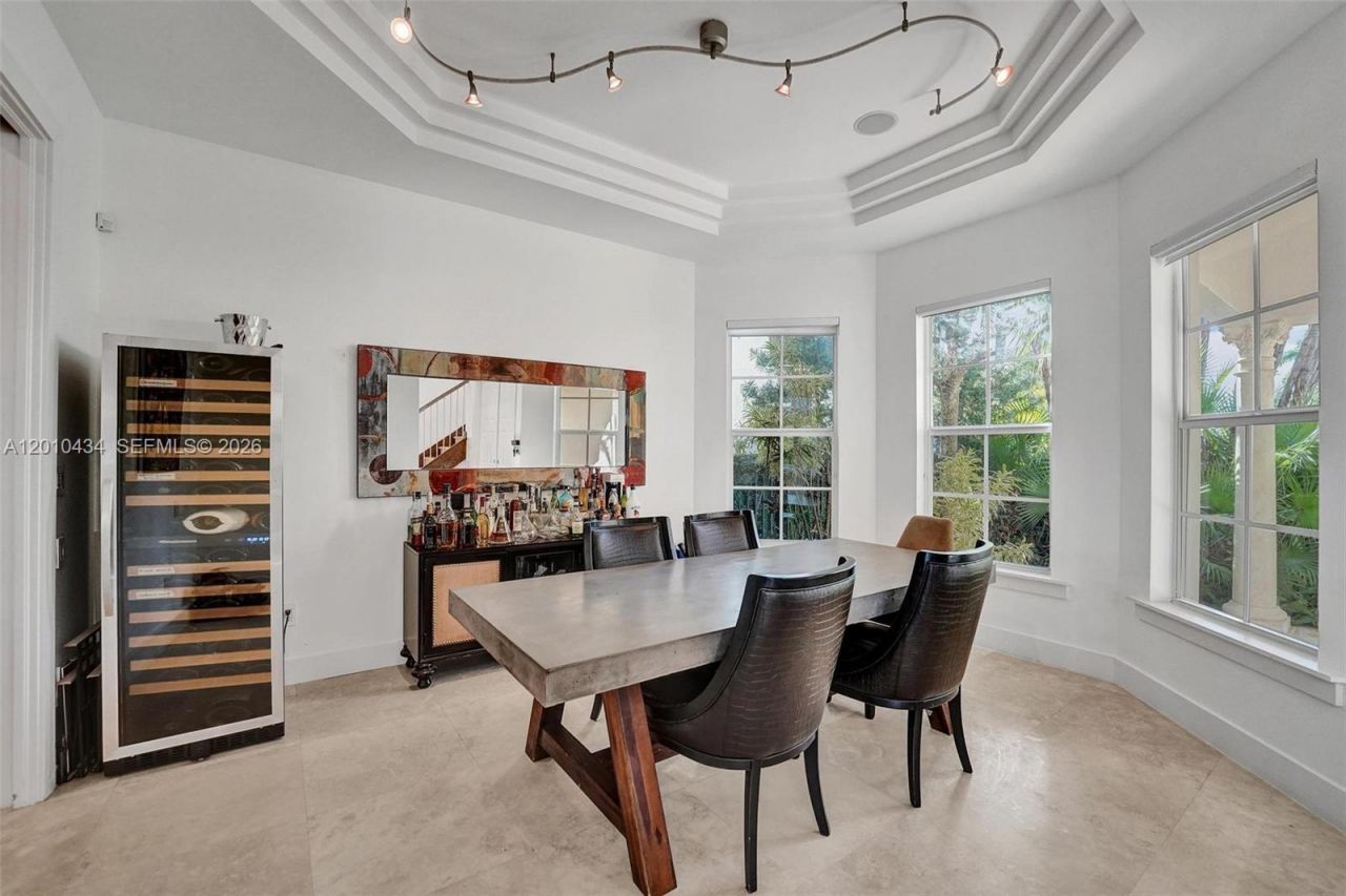 1575 Windjammer Way , Hollywood, FL 33019 Photo