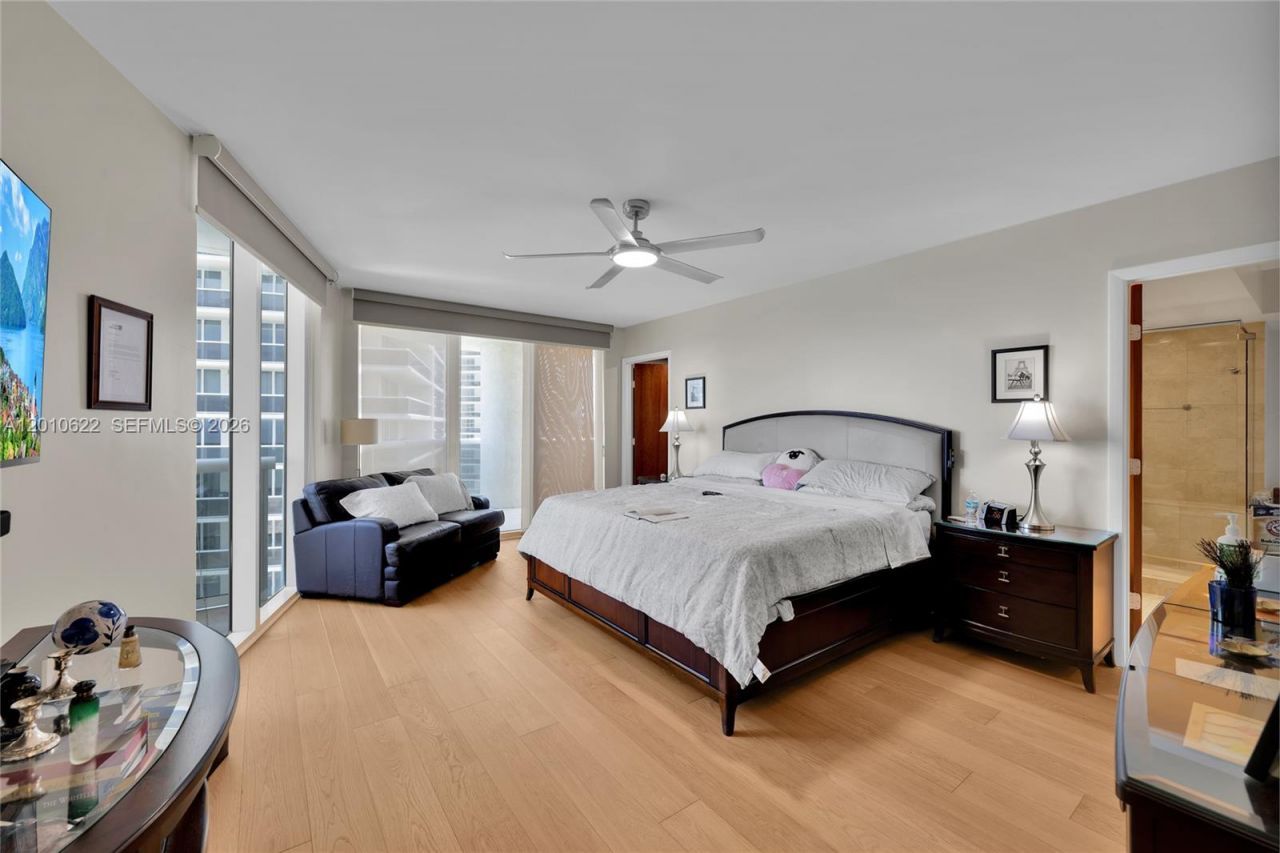 1800 S Ocean Dr , Unit 2205, Hallandale Beach, FL 33009 Photo
