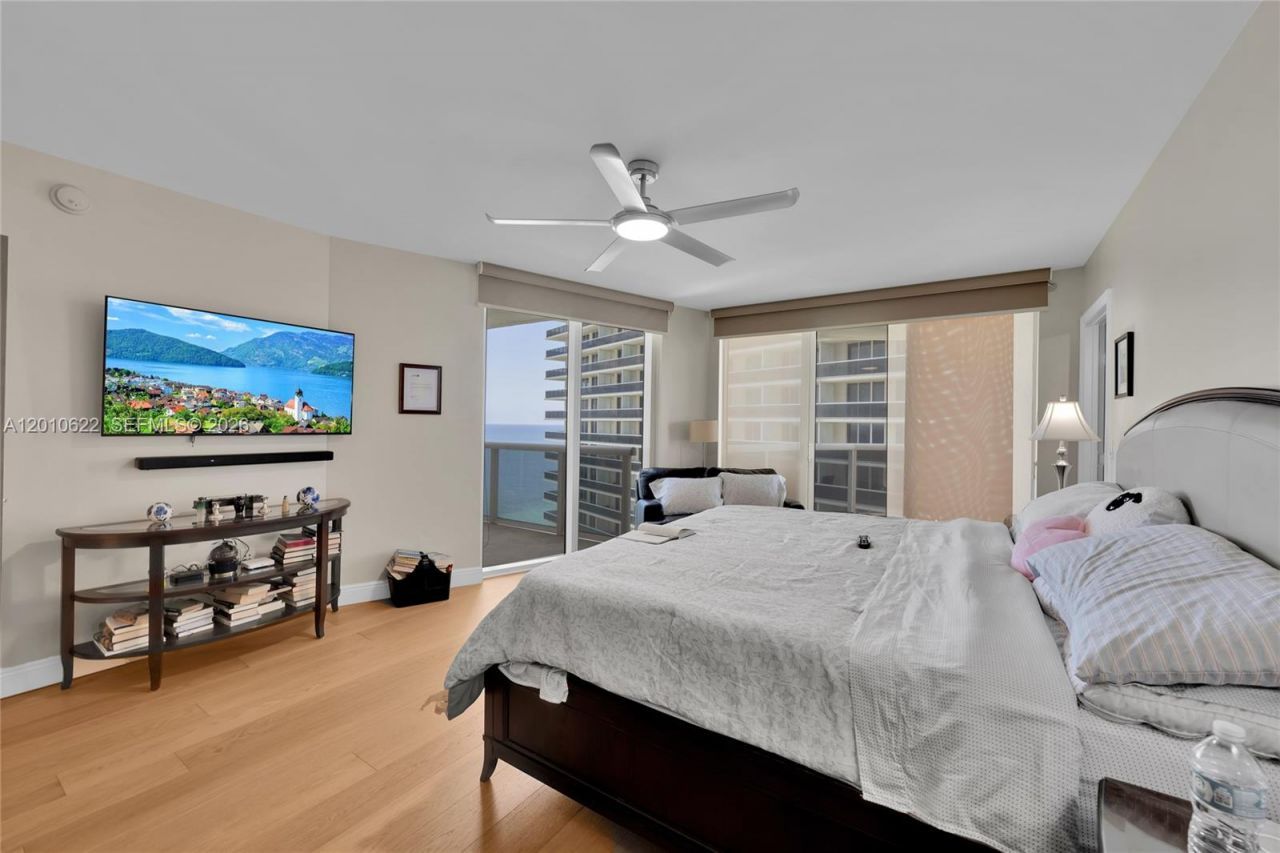 1800 S Ocean Dr , Unit 2205, Hallandale Beach, FL 33009 Photo