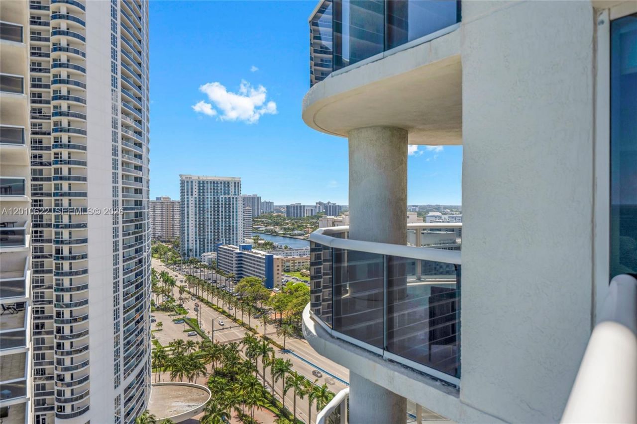 1800 S Ocean Dr , Unit 2205, Hallandale Beach, FL 33009 Photo