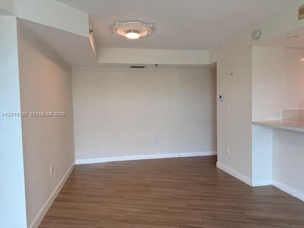 2415 NW 16th St Rd , Unit 605-1, Miami, FL 33125