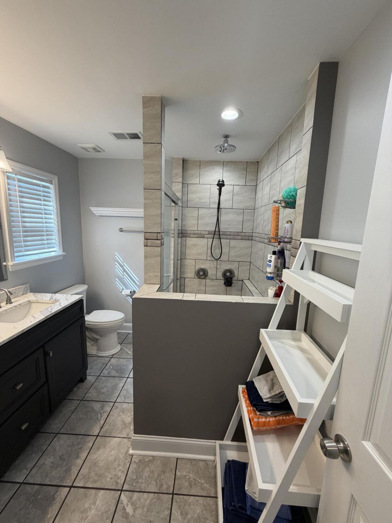 330 Camelot Drive Photo 12