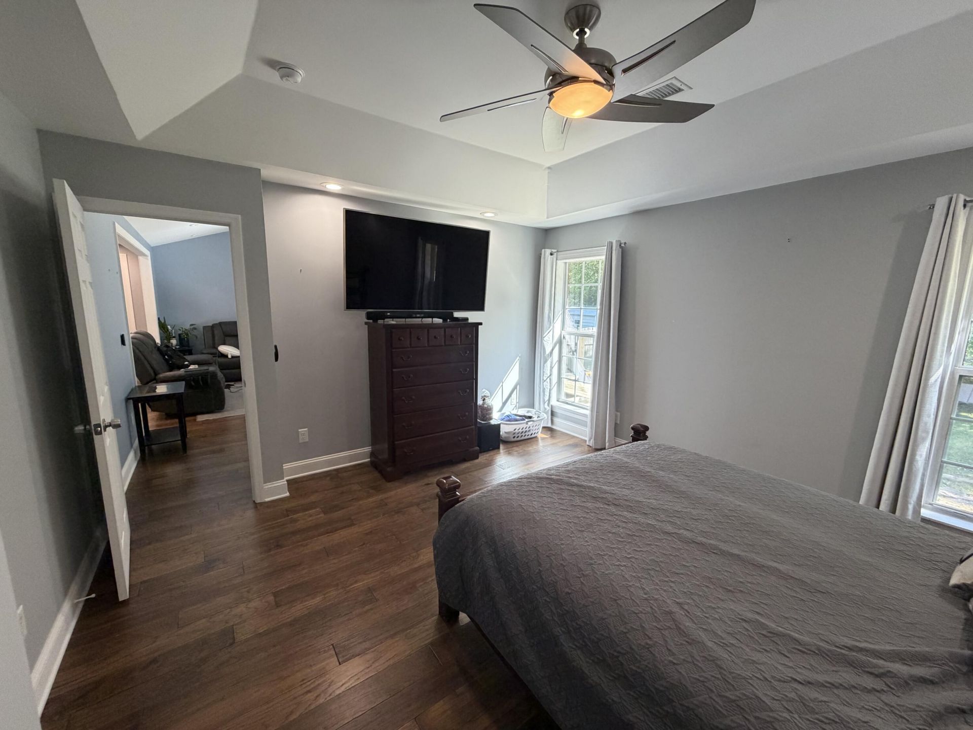 330 Camelot Drive Photo 20