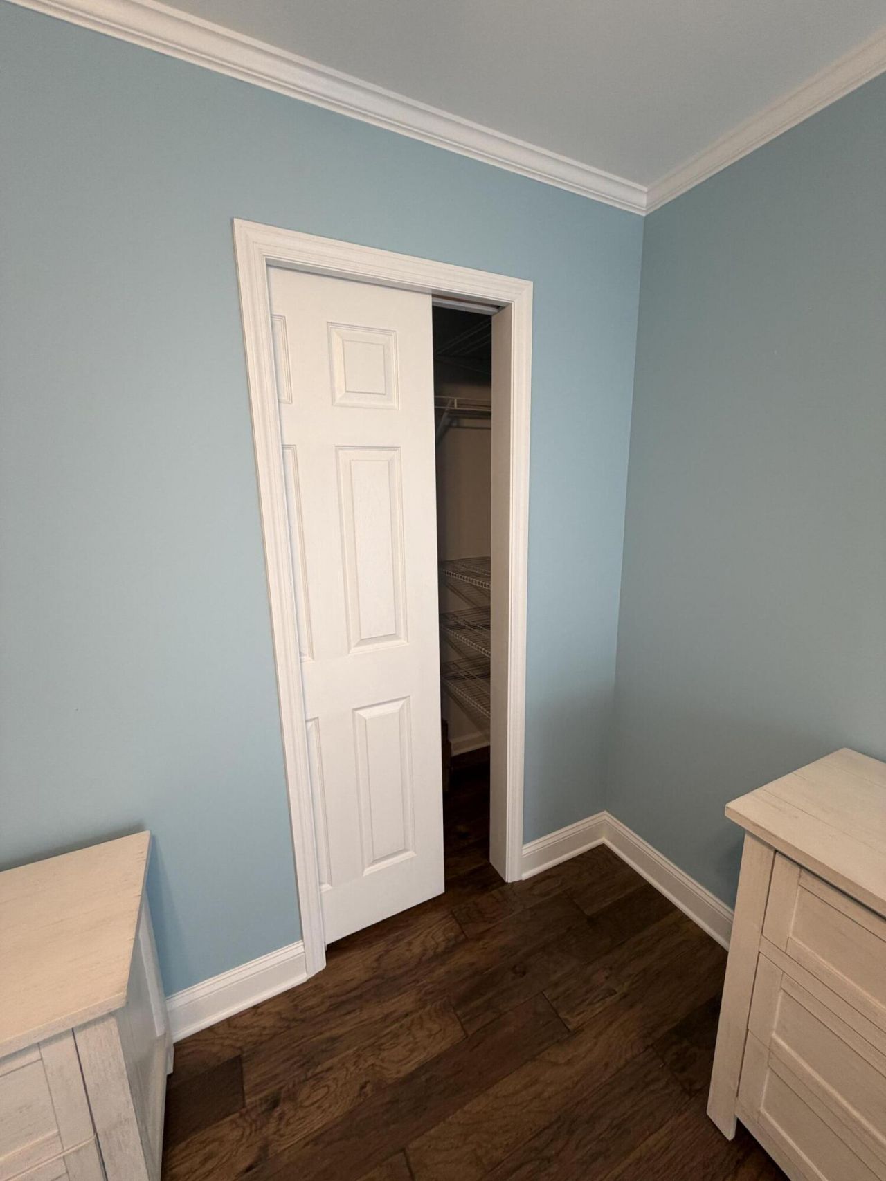 330 Camelot Drive Photo 30