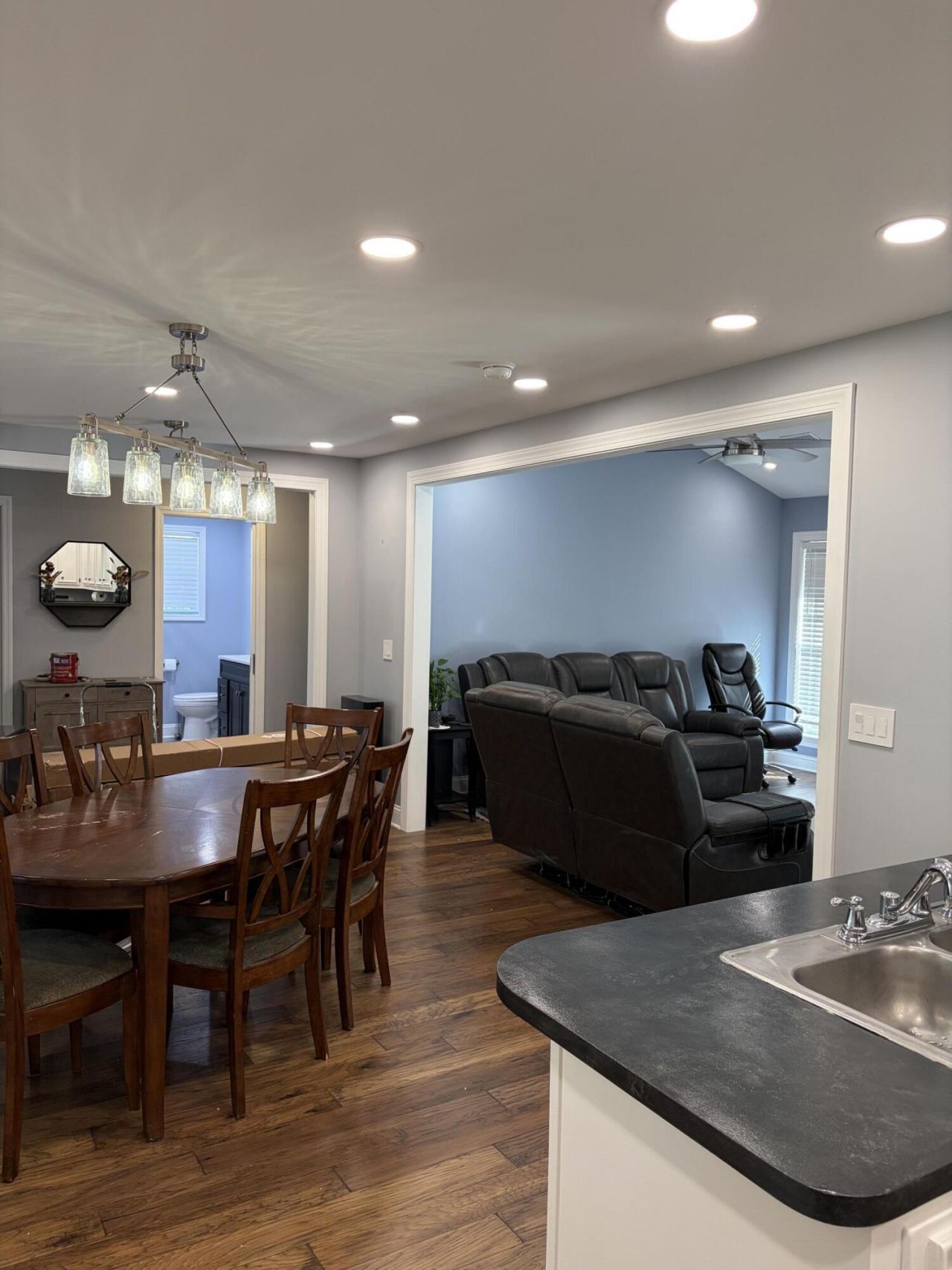 330 Camelot Drive Photo 35
