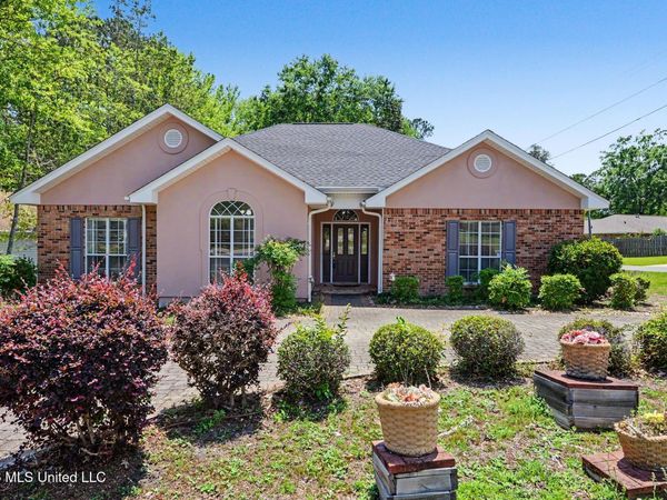 89357 E Diamondhead Drive, Diamondhead, MS 39525