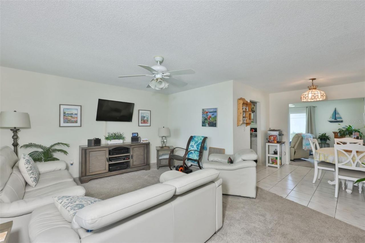 700 Rutgers Place , Sun City Center, FL 33573 Photo