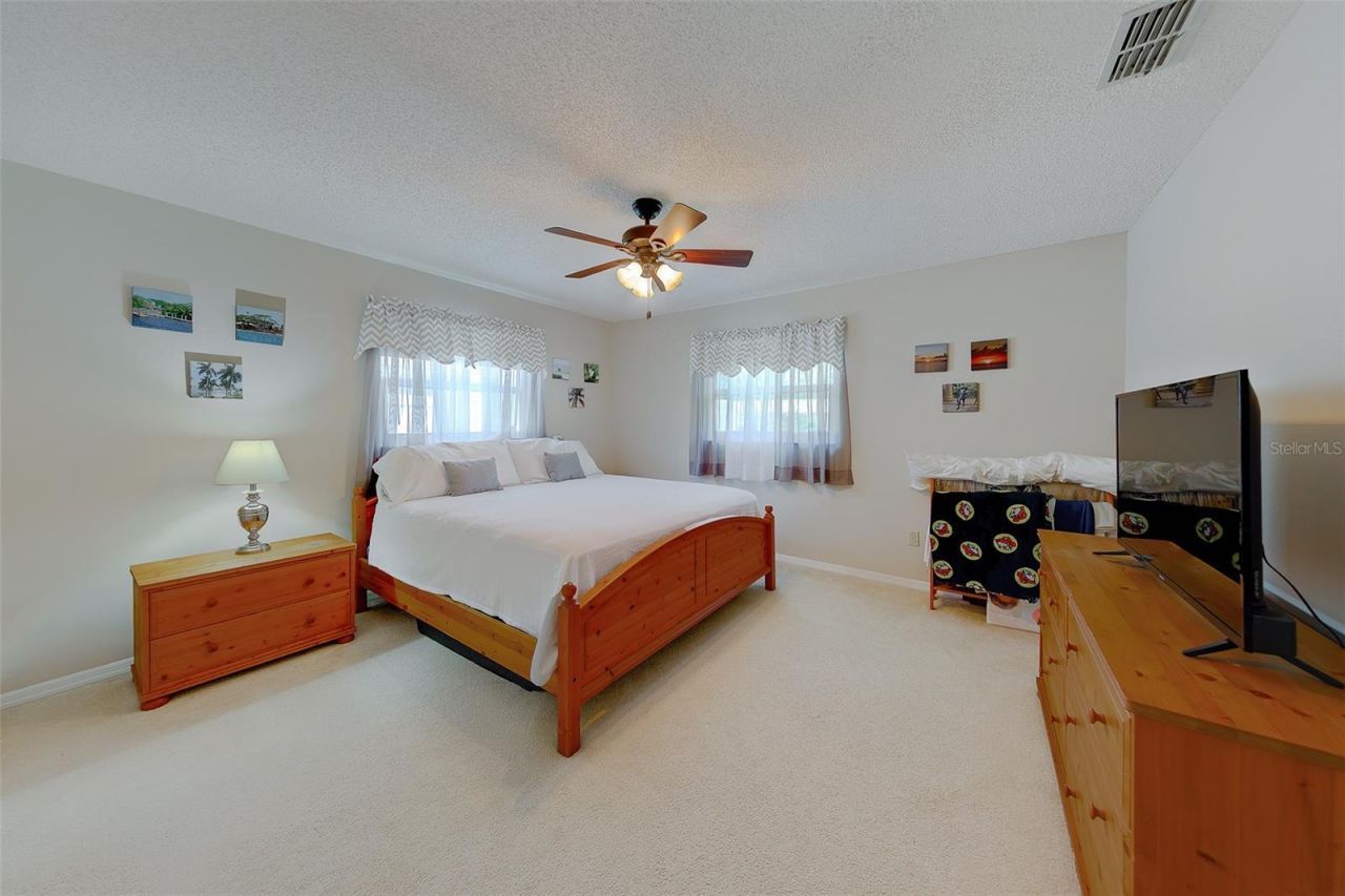 9628 122nd Way, Seminole, FL 33772 Photo