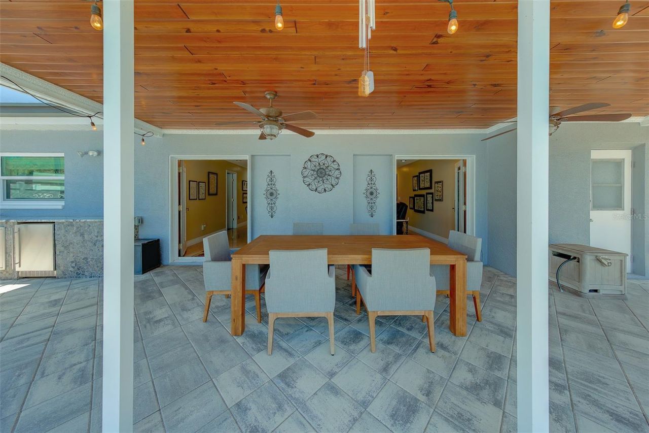 9628 122nd Way, Seminole, FL 33772 Photo